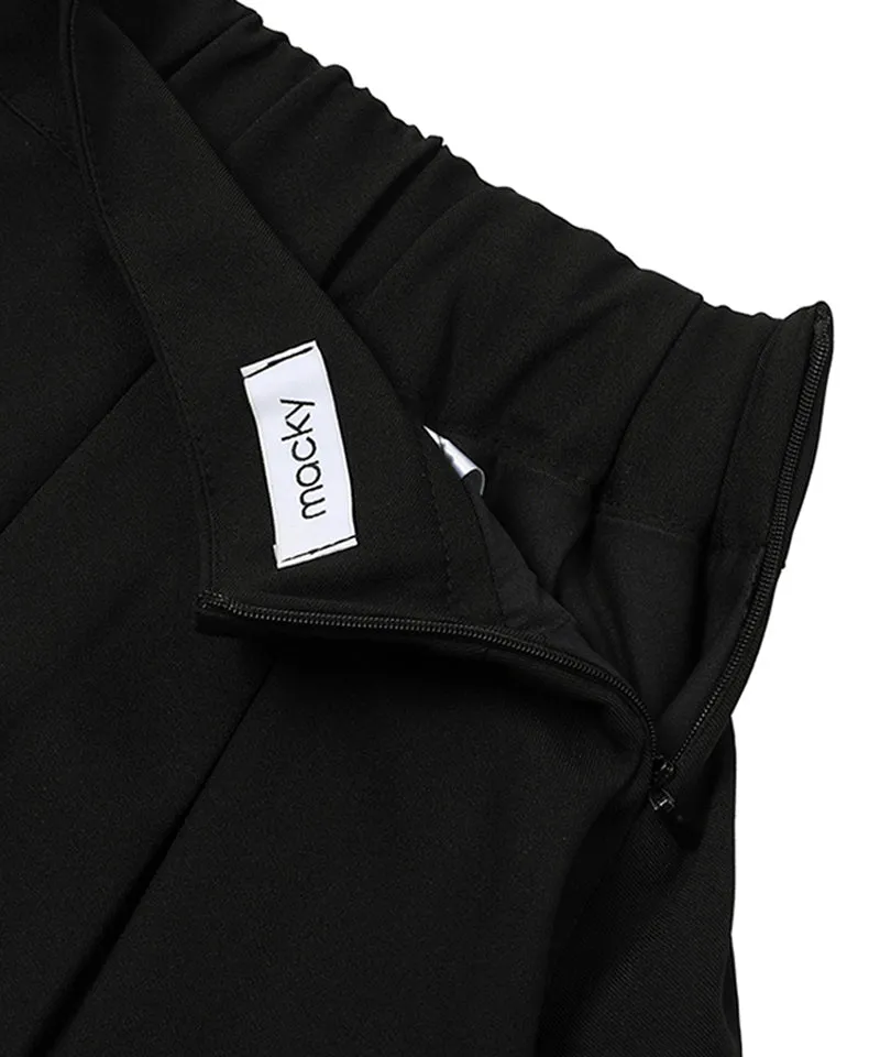 MACKY Golf: Sharron Flair Skirt - Black