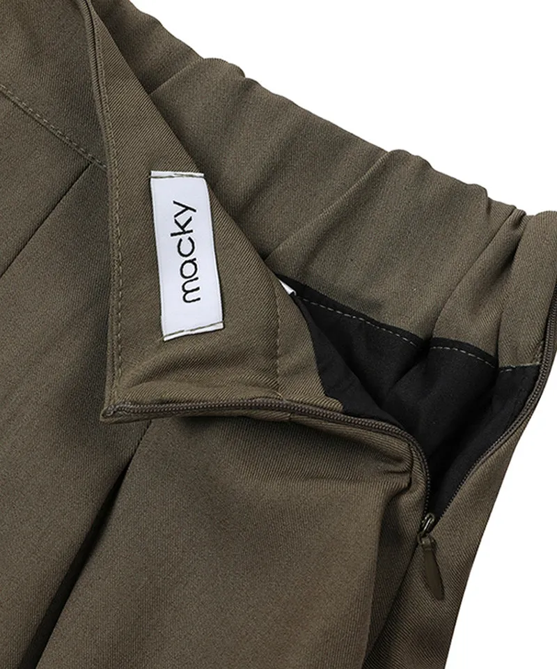 MACKY Golf: Sharron Flair Skirt - Khaki