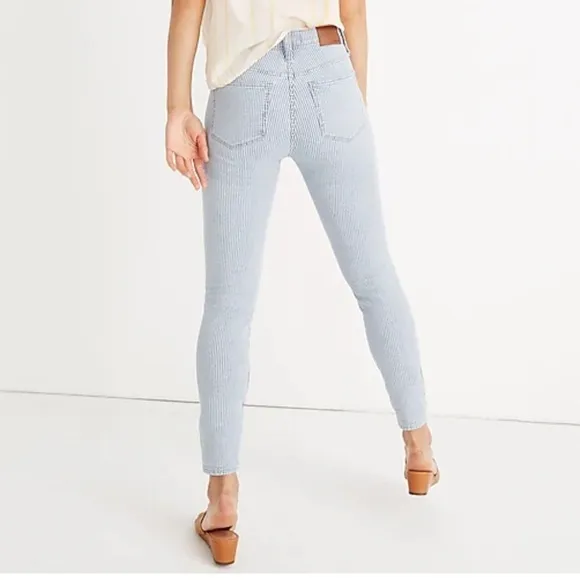 Madewell 10&quot; High-Rise Skinny Crop Jeans in Piper Stripe size 27