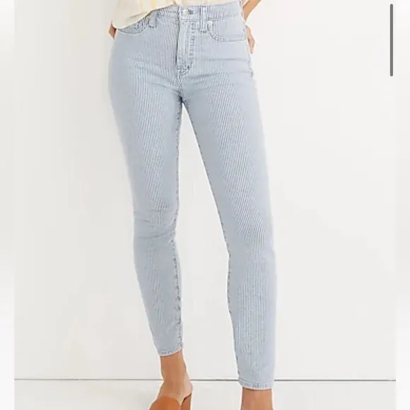 Madewell 10&quot; High-Rise Skinny Crop Jeans in Piper Stripe size 27