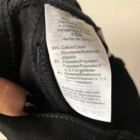 Madewell 9&quot; High Rise Skinny Crop in ISKO Stay Black Raw Hem Edition Size 24