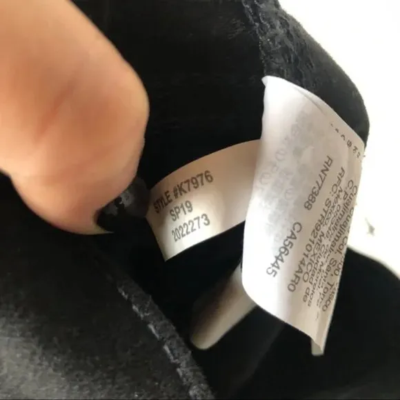Madewell 9&quot; High Rise Skinny Crop in ISKO Stay Black Raw Hem Edition Size 24