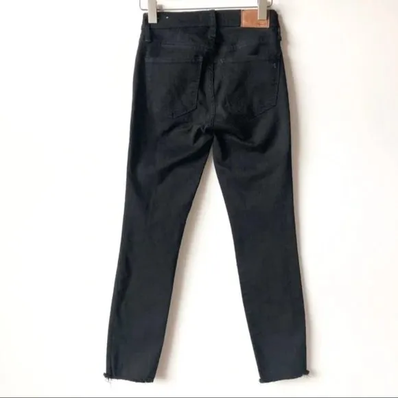 Madewell 9&quot; High Rise Skinny Crop in ISKO Stay Black Raw Hem Edition Size 24