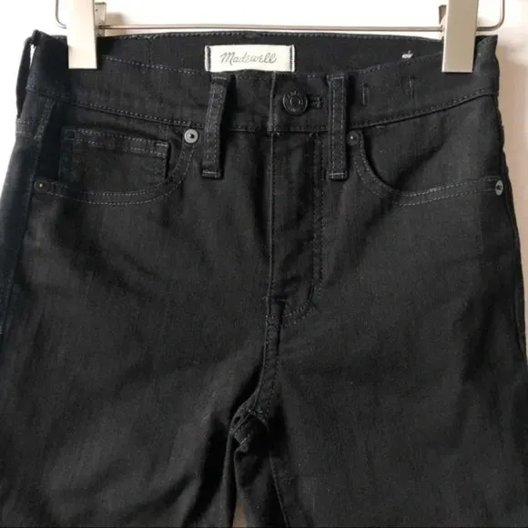 Madewell 9&quot; High Rise Skinny Crop in ISKO Stay Black Raw Hem Edition Size 24