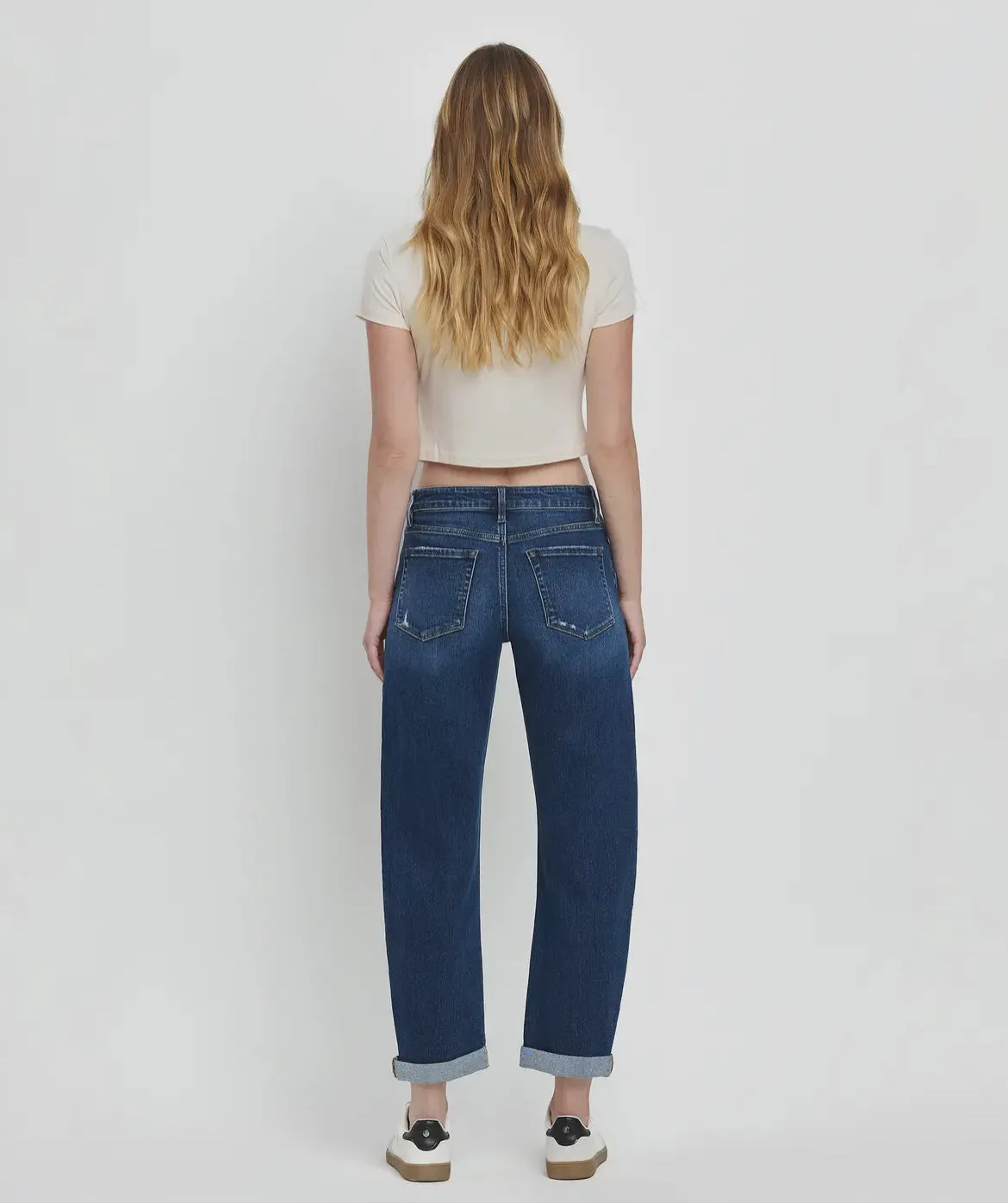 Mid Rise Barrel Jean