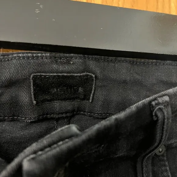 MOTHER High waist The Looker ankle fray embellished side Jeans 25