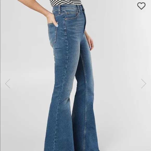 NEW • Free People • CRVY Robin High Rise Jeans 26