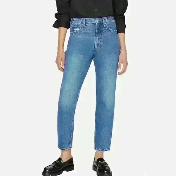 NWT - FRAME High N Tight Taper Straight Cropped Jeans