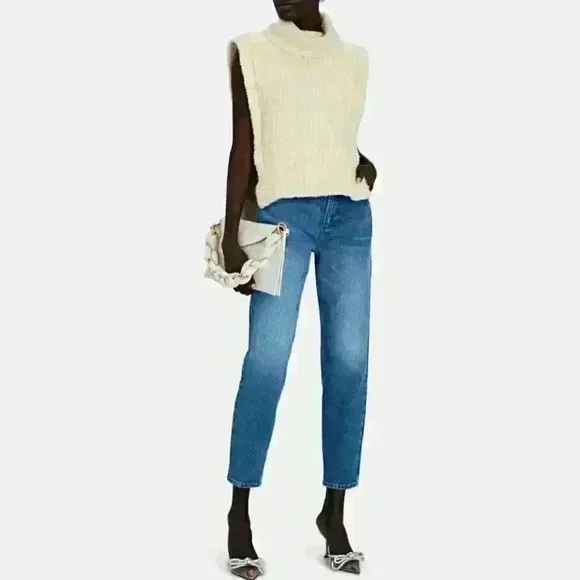 NWT - FRAME High N Tight Taper Straight Cropped Jeans