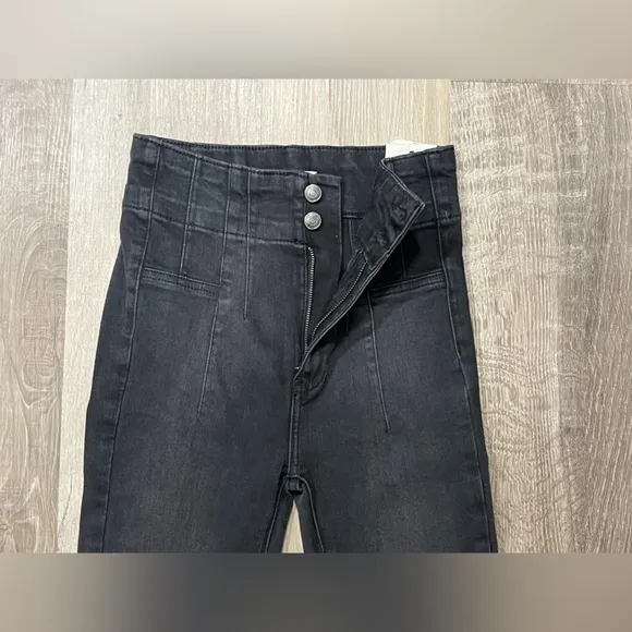 NWT Free People Jayde Flare Jeans Black Onyx Size 25