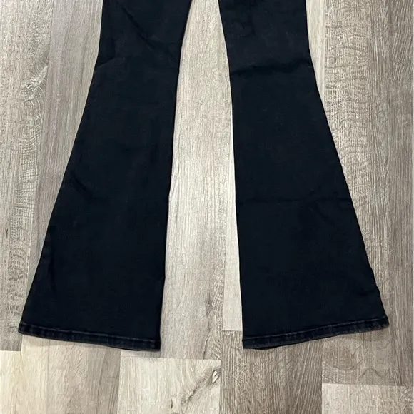 NWT Free People Jayde Flare Jeans Black Onyx Size 25