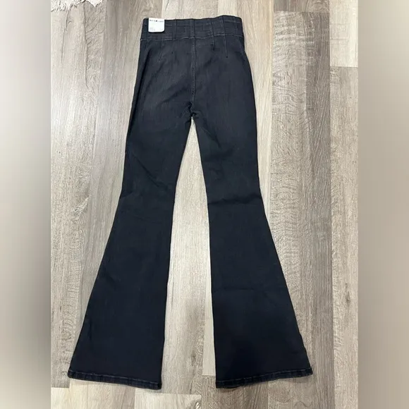 NWT Free People Jayde Flare Jeans Black Onyx Size 25