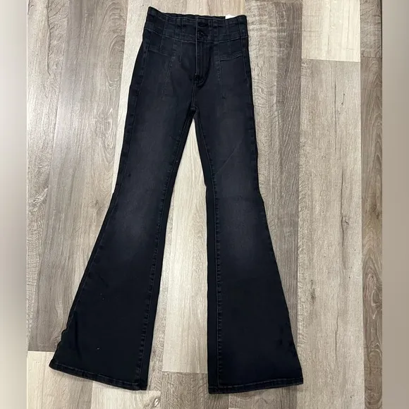 NWT Free People Jayde Flare Jeans Black Onyx Size 25
