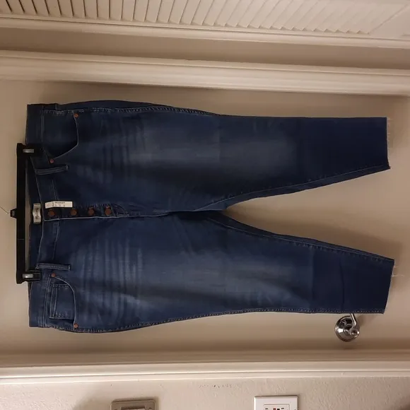 NWT, Madewell 10&quot; High-Rise Skinny Crop Curvy Jeans