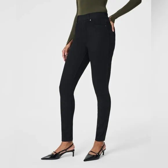 NWT SPANX 20278T Black Ankle Skinny Jeans Size XS Tall