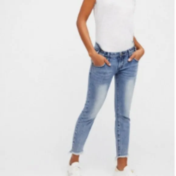 ONE TEASPOON Freebirds Step Waist Destroyed Jeans