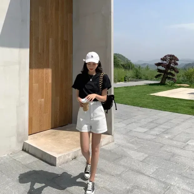 Outline Smart Shorts