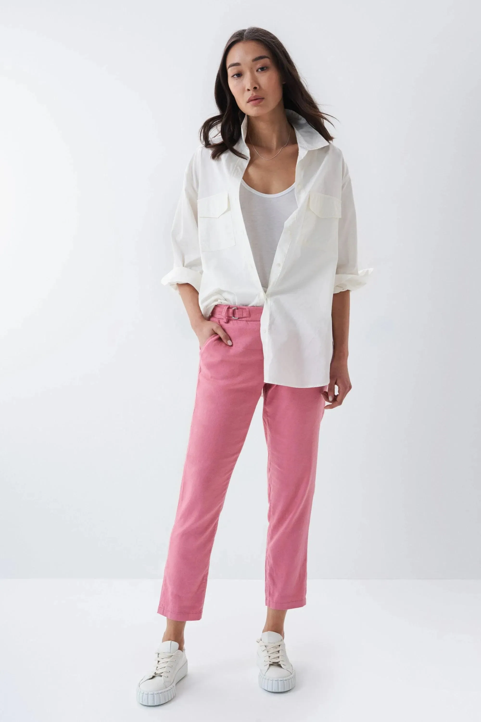 Pantalón Chino Cropped Slim de color rosa