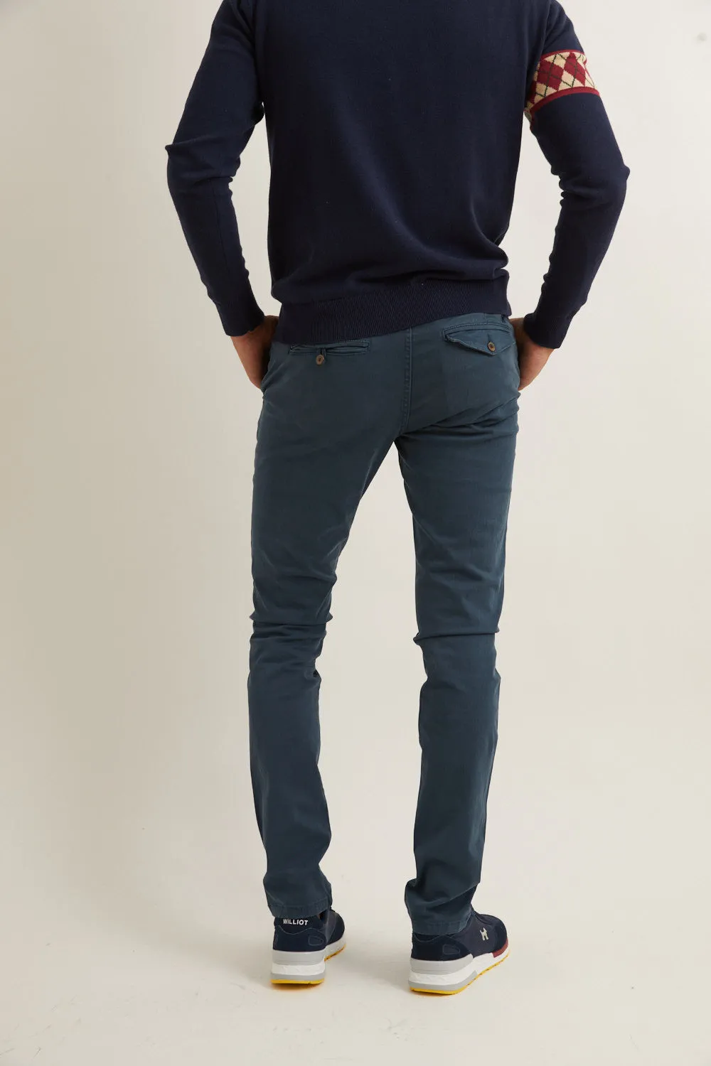 Pantalón Chino Slim Petróleo