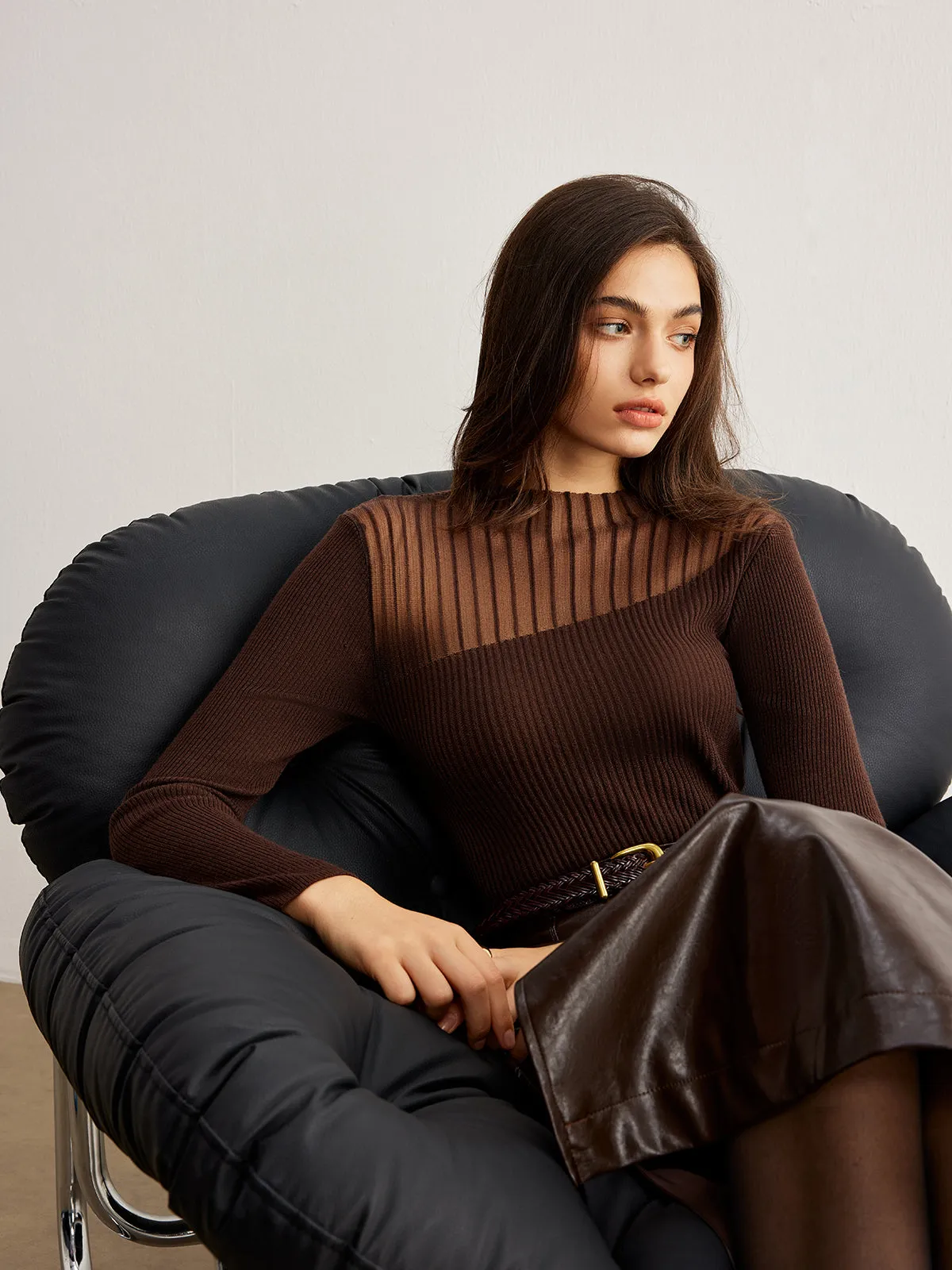Retro Wool-Blend Panel Slim Sweater