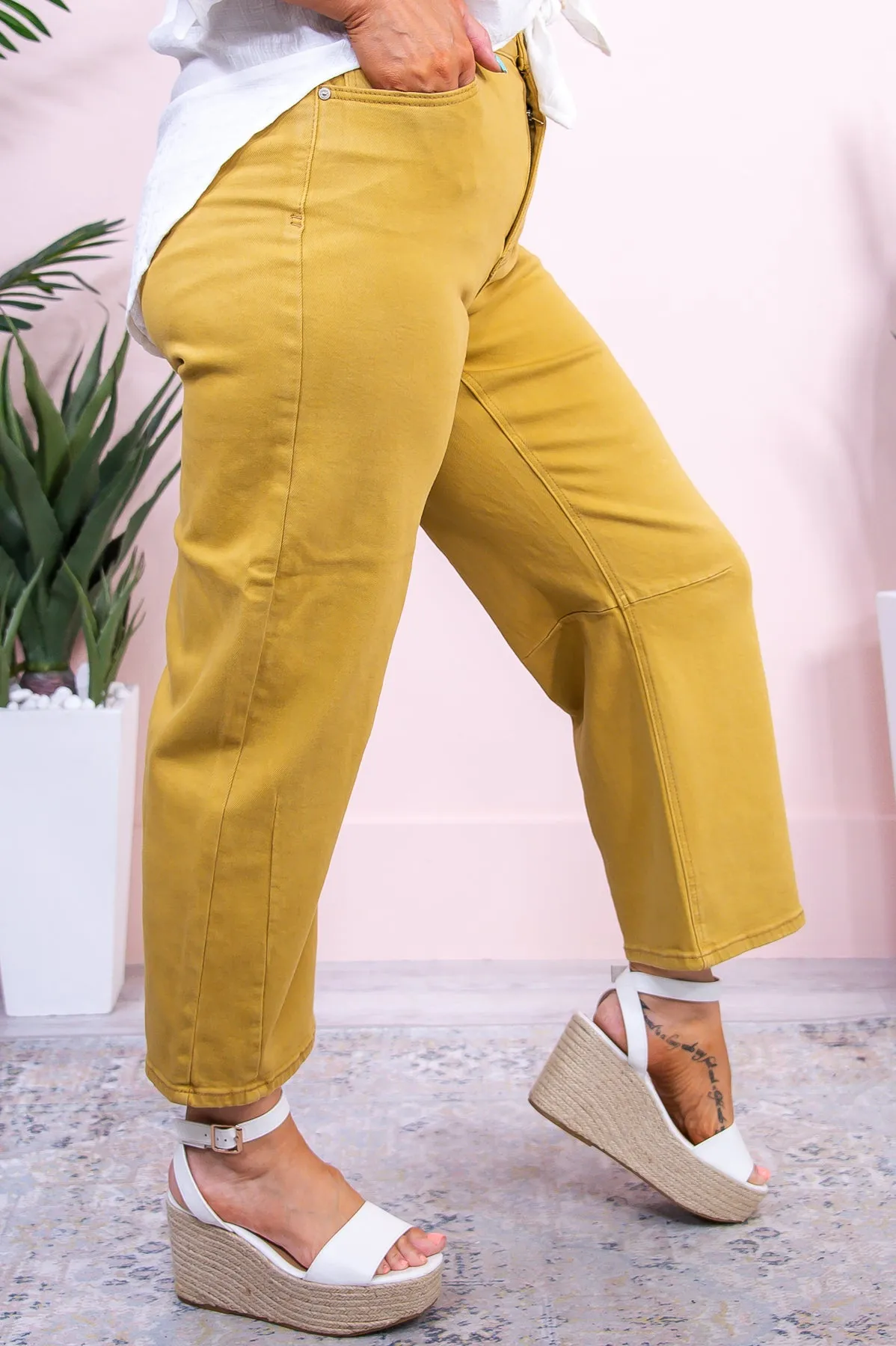 Sasha Dark Mustard Solid Barrel Jeans - K1143DMU