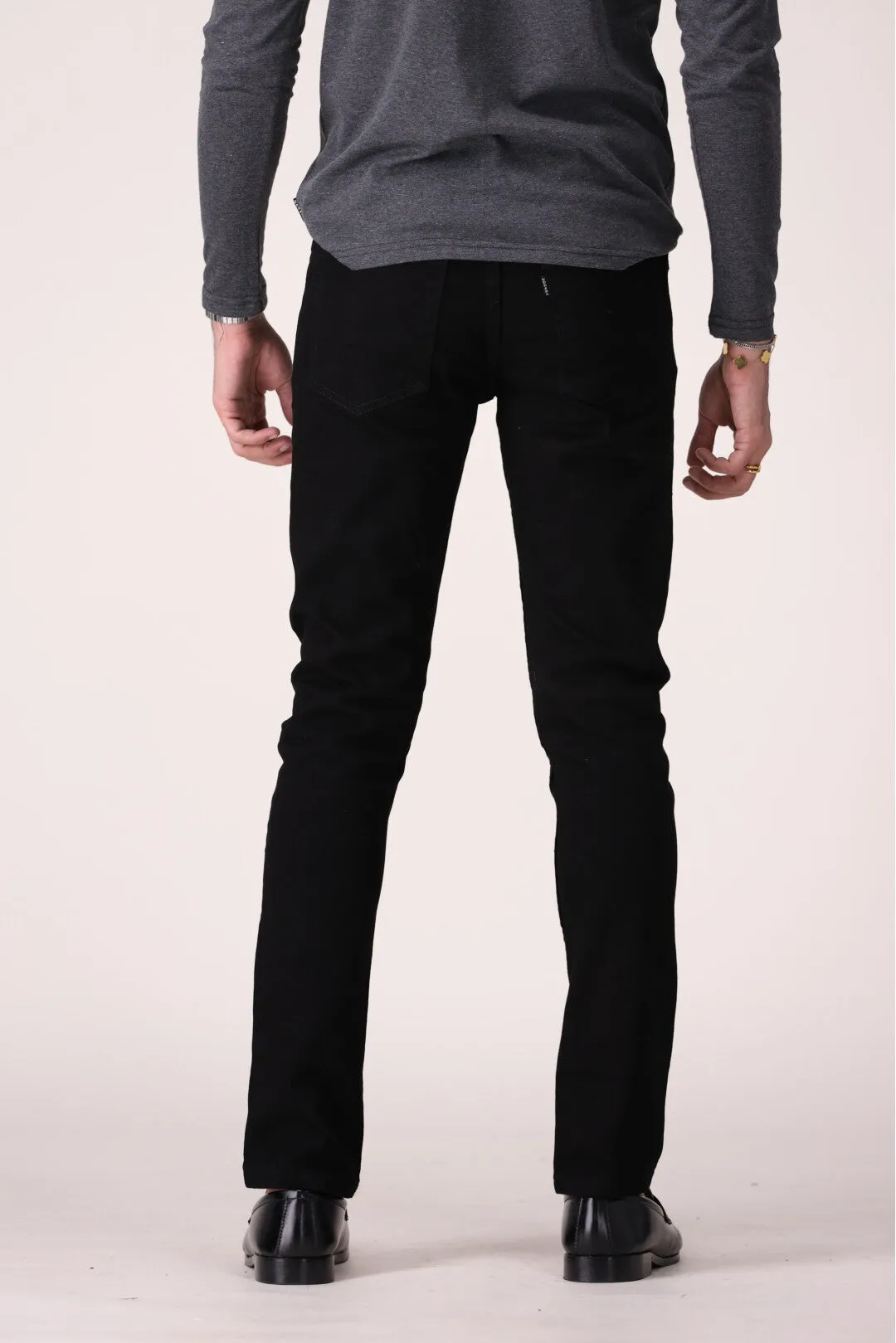STRETCH SLIM FIT JEANS