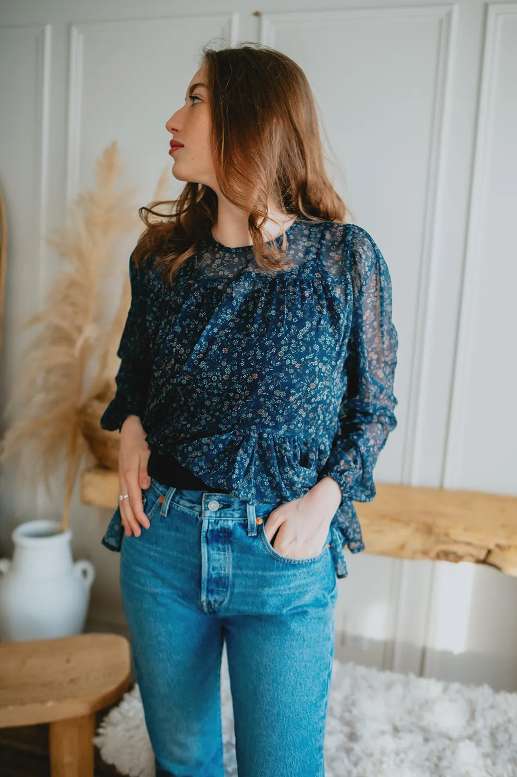 The 501 Original Crop Jeans by Levi's - Medium Indigo