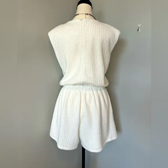 THML White Romper Always on Par Sleeveless Textured NWT Size Medium