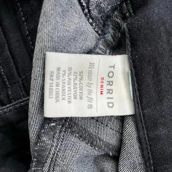 Torrid Dark Wash Stretch Jeggings Size 14 Style 10114977
