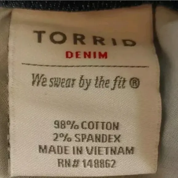 Torrid Wide Flare Leg Jeans Woman Plus 26W Tall Blue Stretch Denim Raw Hem Nwt