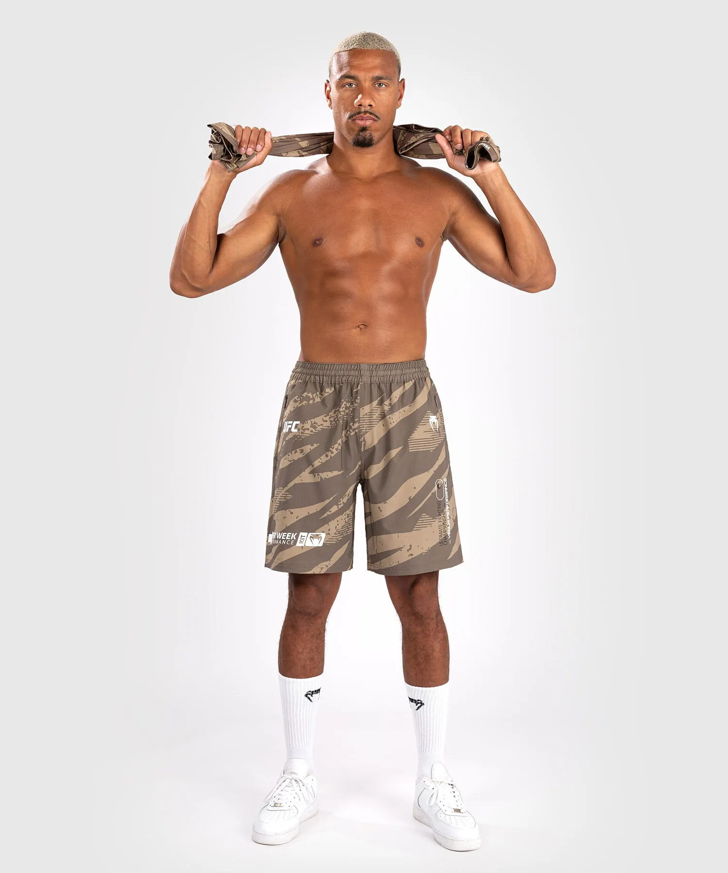 UFC Adrenaline By Venum Fight Week Performance Shorts Voor Mannen - Desert Camo