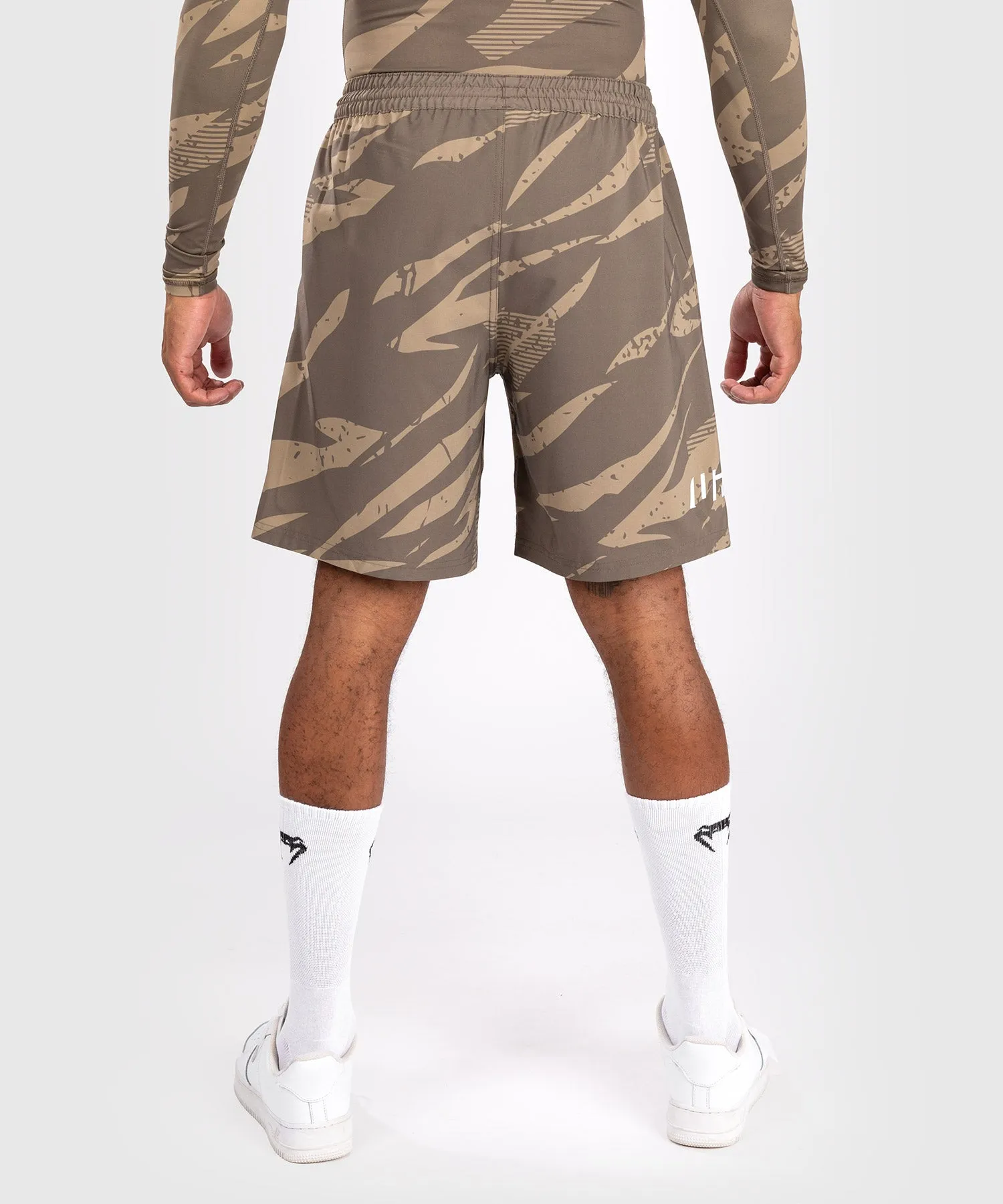 UFC Adrenaline By Venum Fight Week Performance Shorts Voor Mannen - Desert Camo