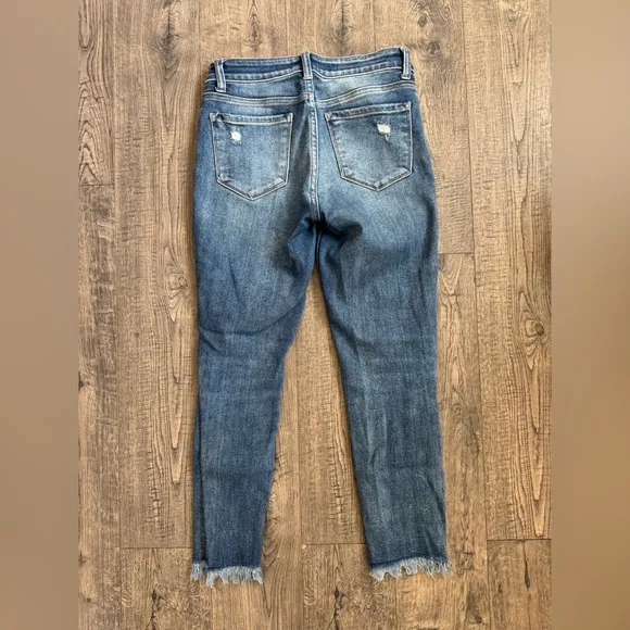 Vici Dolls Vervet Steadfast Mid-Rise Frayed Hem Jeans