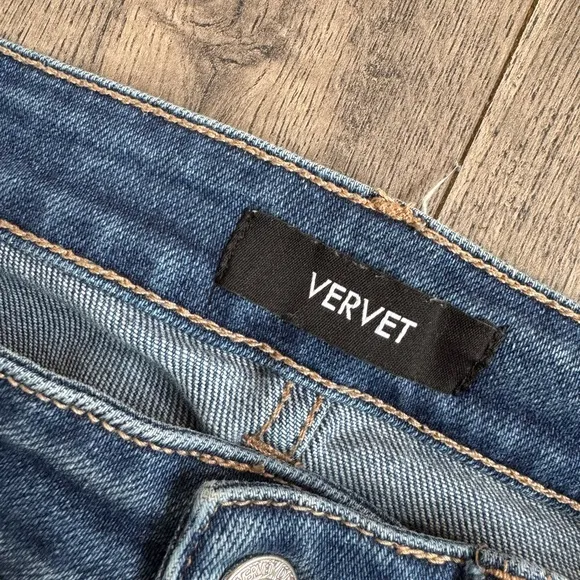 Vici Dolls Vervet Steadfast Mid-Rise Frayed Hem Jeans
