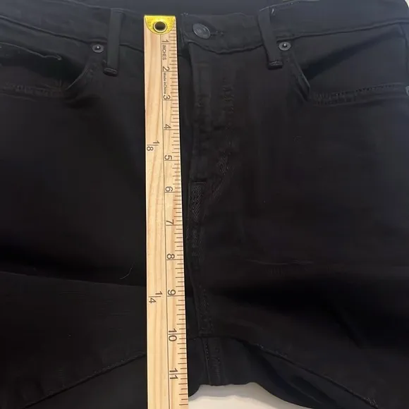 Vince Women’s Black Cropped Skinny Jeans Size 28