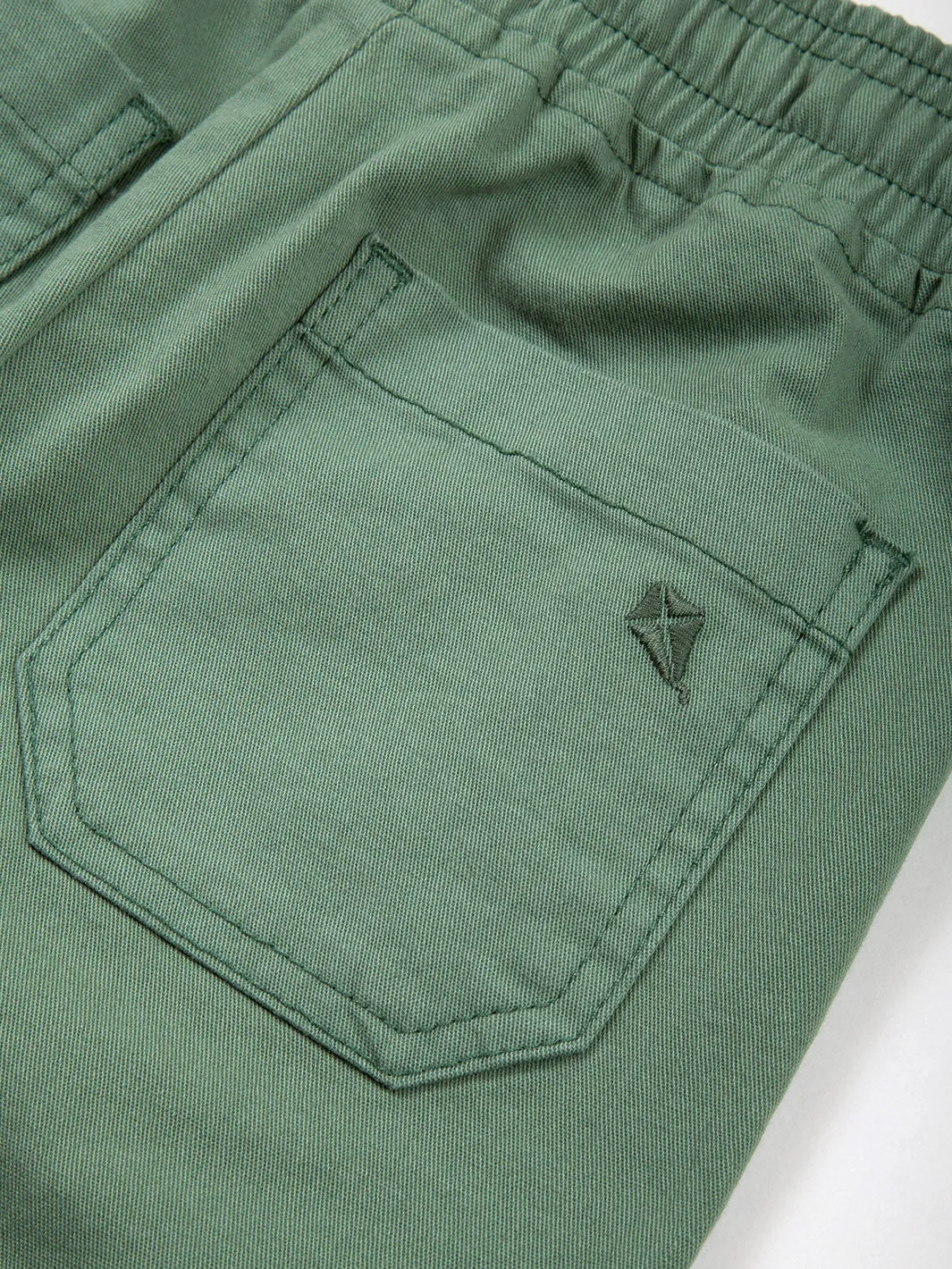 Yacht shorts sage